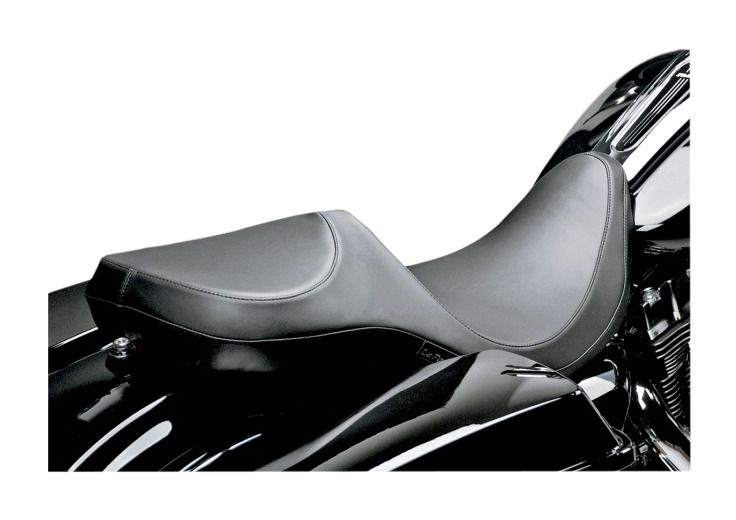 Le Pera Super Villain Seat For Harley Touring 2008-2025 | JPCycles.com