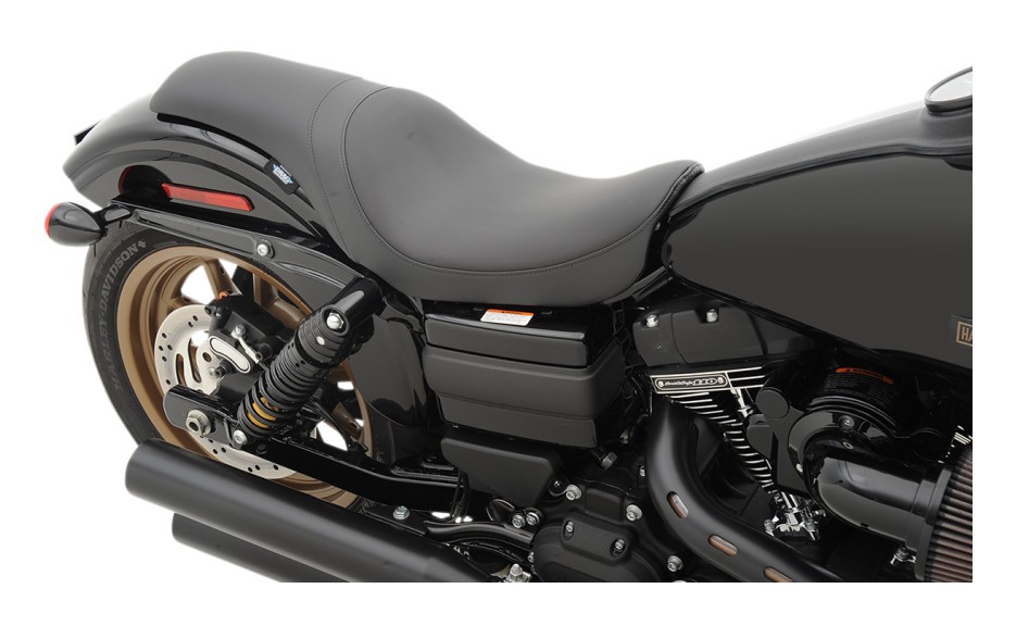 Drag Specialties Predator Seat For Harley Dyna 2006-2017