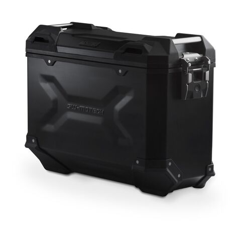 Bare Knuckle Performance Pioneer Adventure Bag System For Harley Softail 2018-2025