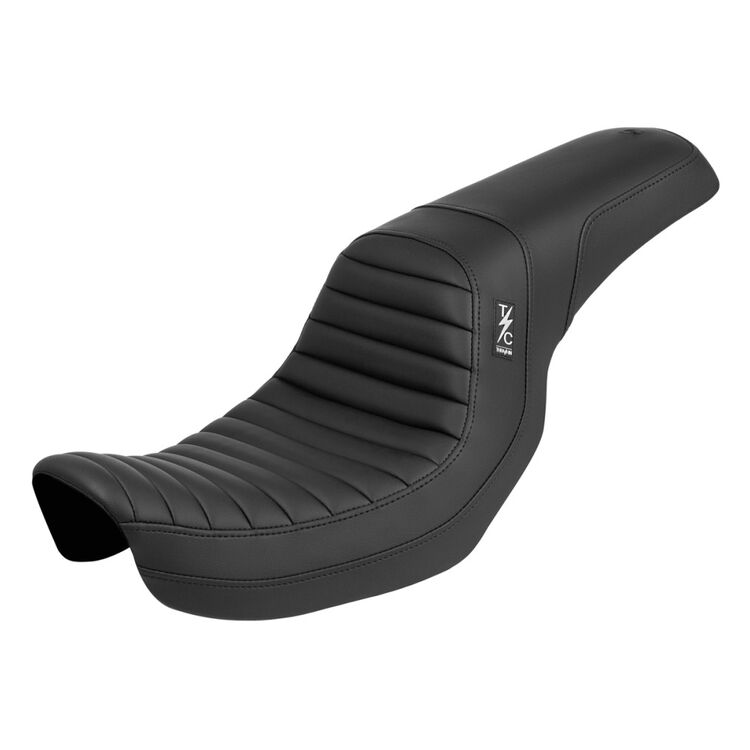 Saddlemen Thrashin' Pro Series Tuck-N-Roll Seat For Harley Dyna 2006-2017