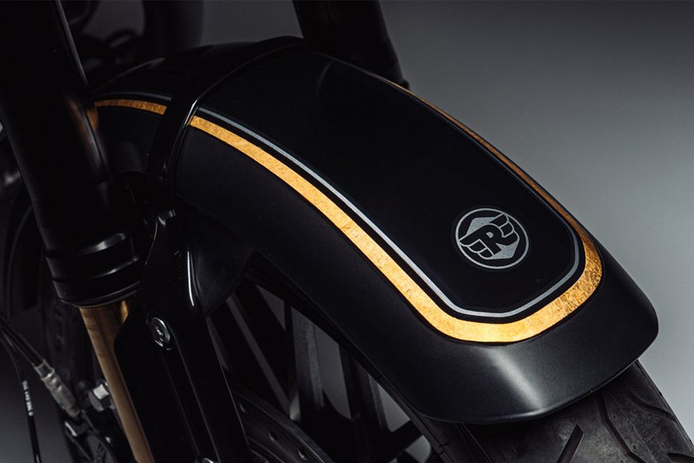 A close up of the Rough Crafts X Shotgun 650's front fender.