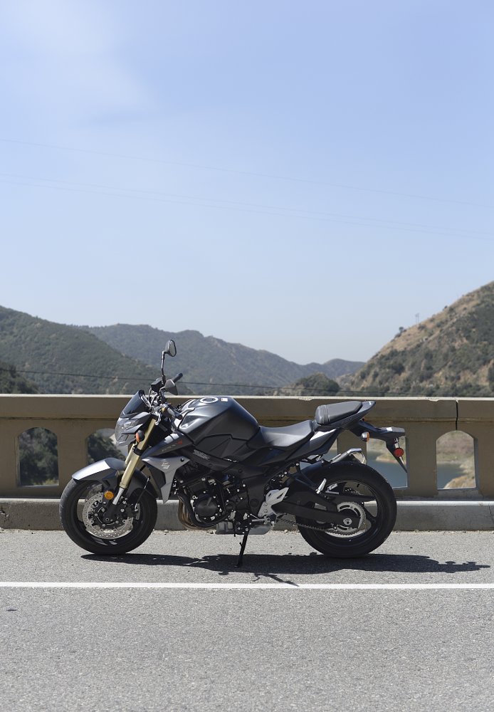 Suzuki GSX-S750