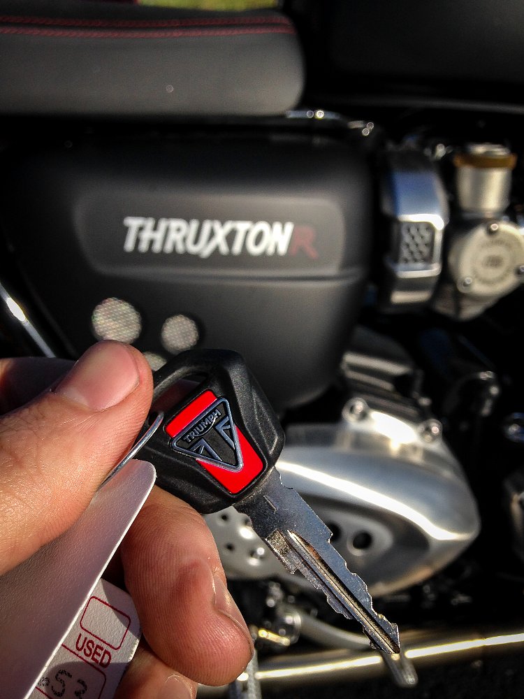 2016 Triumph Thruxton R
