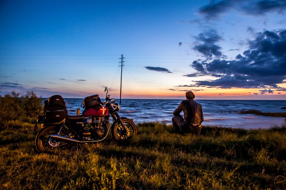 Spurgeon Dunbar Triumph Bonneville Street Twin