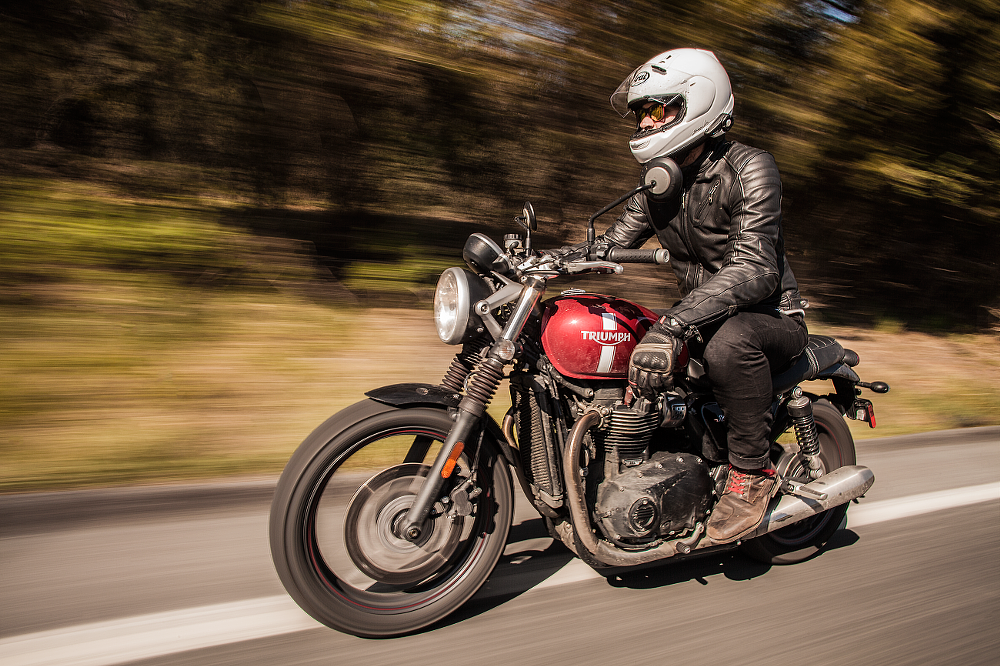 Spurgeon Dunbar Triumph Street Twin