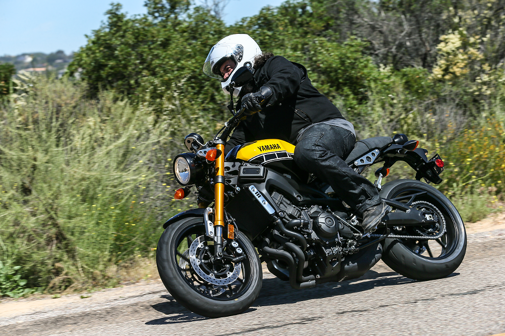 Lemmy tests the Yamaha XSR900