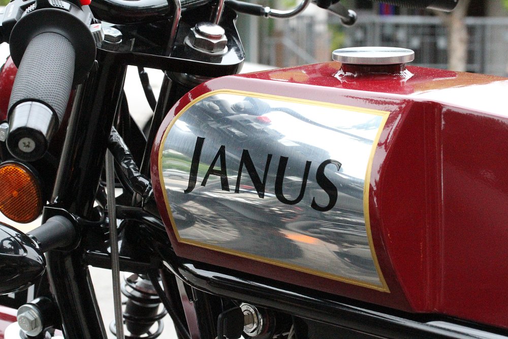 Janus Phoenix fuel tank