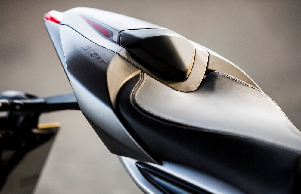 2017 Triumph Street Triple RS seat cowl