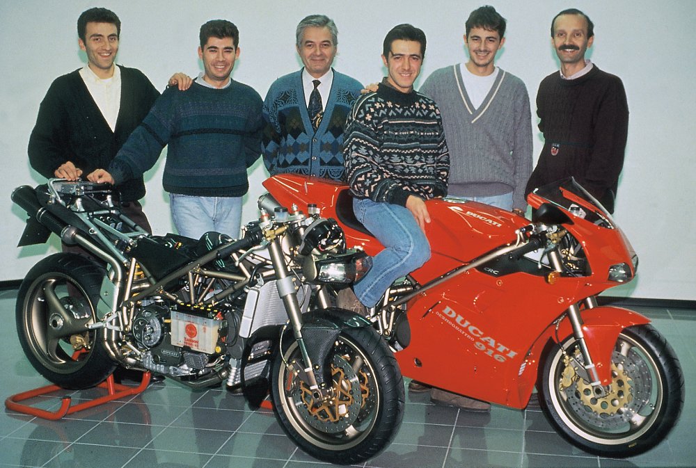 Ducati 916
