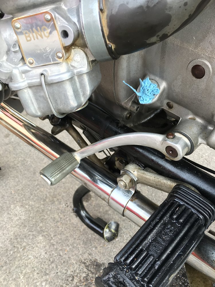 shop towel as oil filler cap