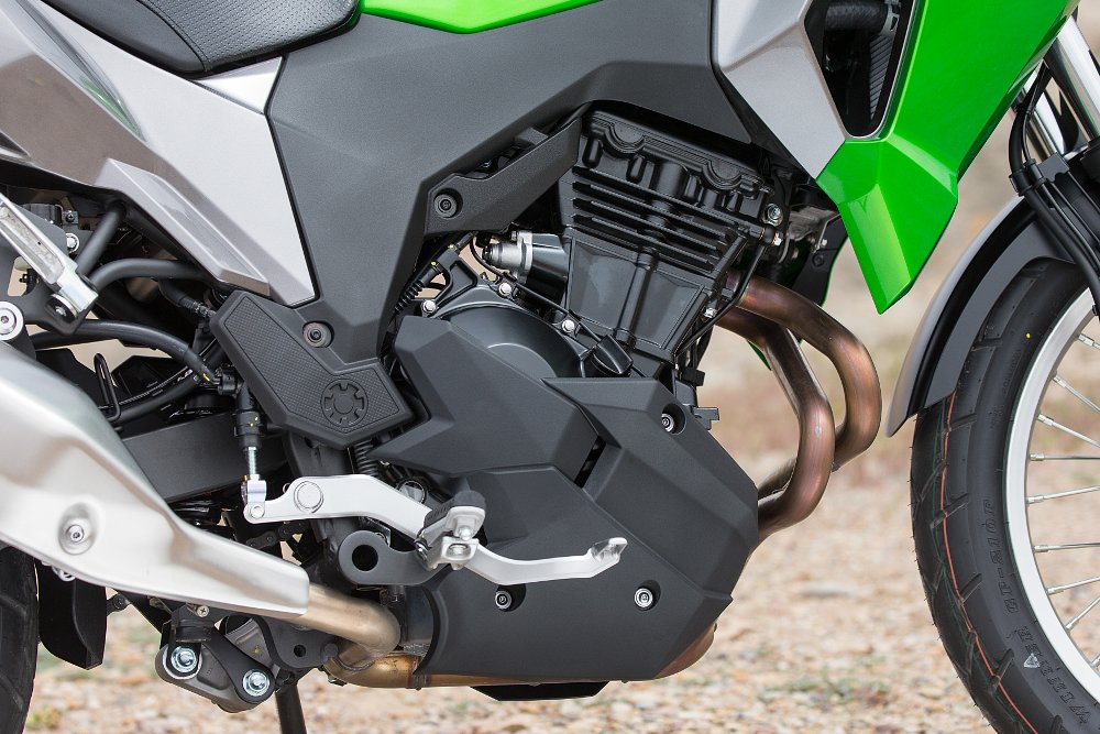 Kawasaki Versys-X 300 Engine