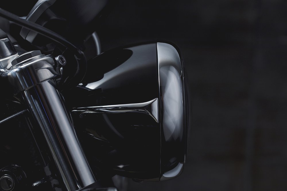 Triumph Speedmaster headlight nacelle