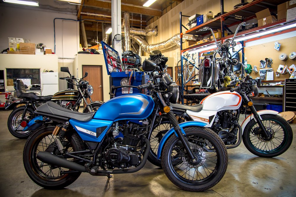 CSC SG250 Cafe Racer