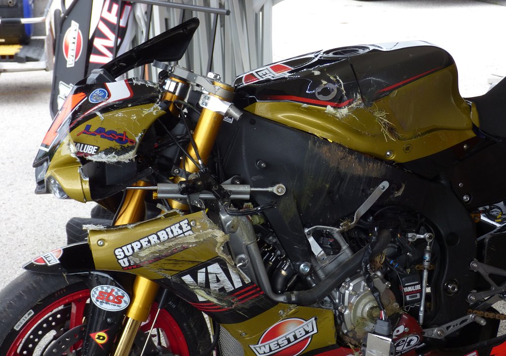 Mathew Scholtz's Yamaha YZF-R1