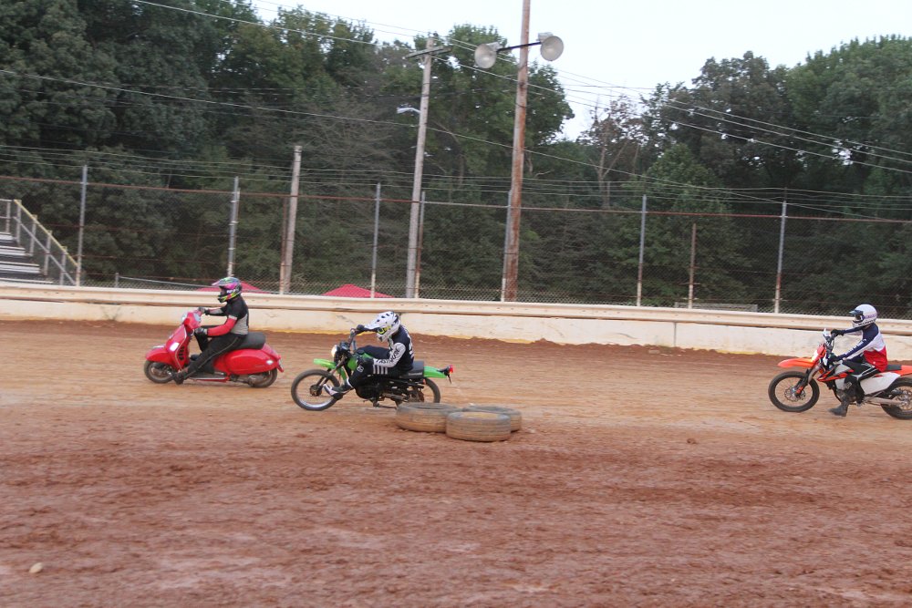 Vespa flat track
