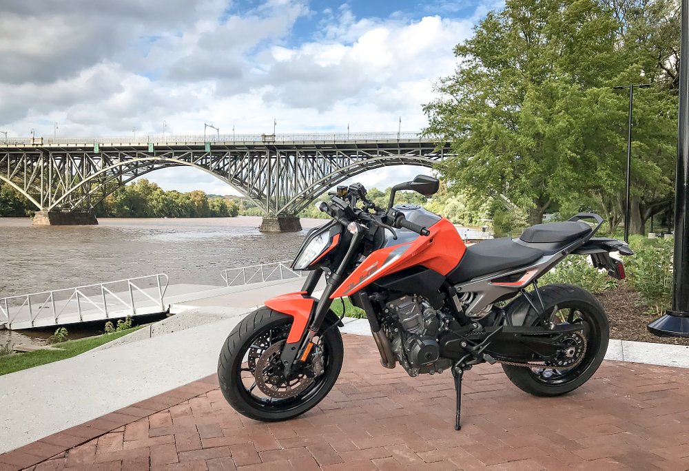 2019 KTM 790 Duke