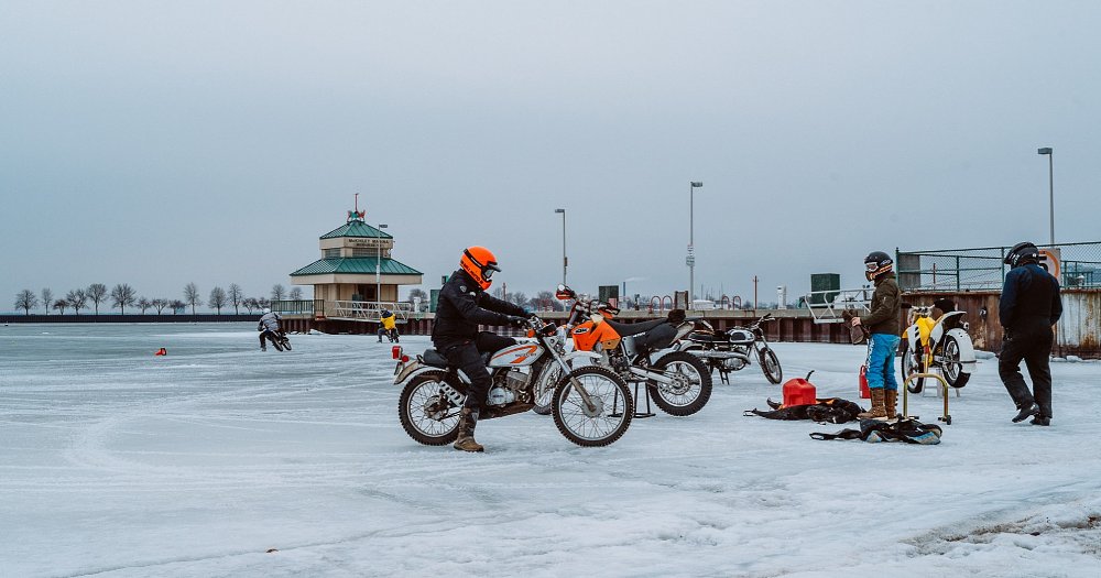 Chris Force ice riding