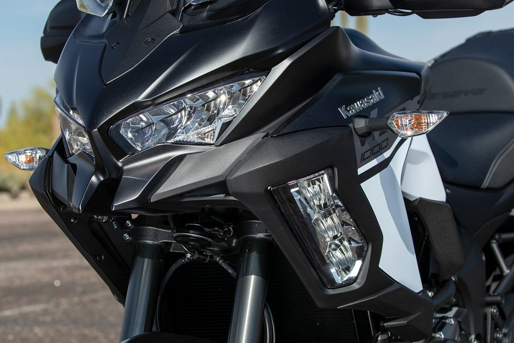 Kawasaki cornering lights