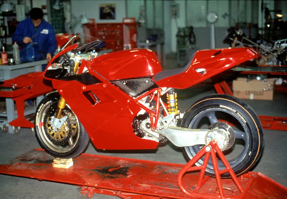 Ducati 916 prototype