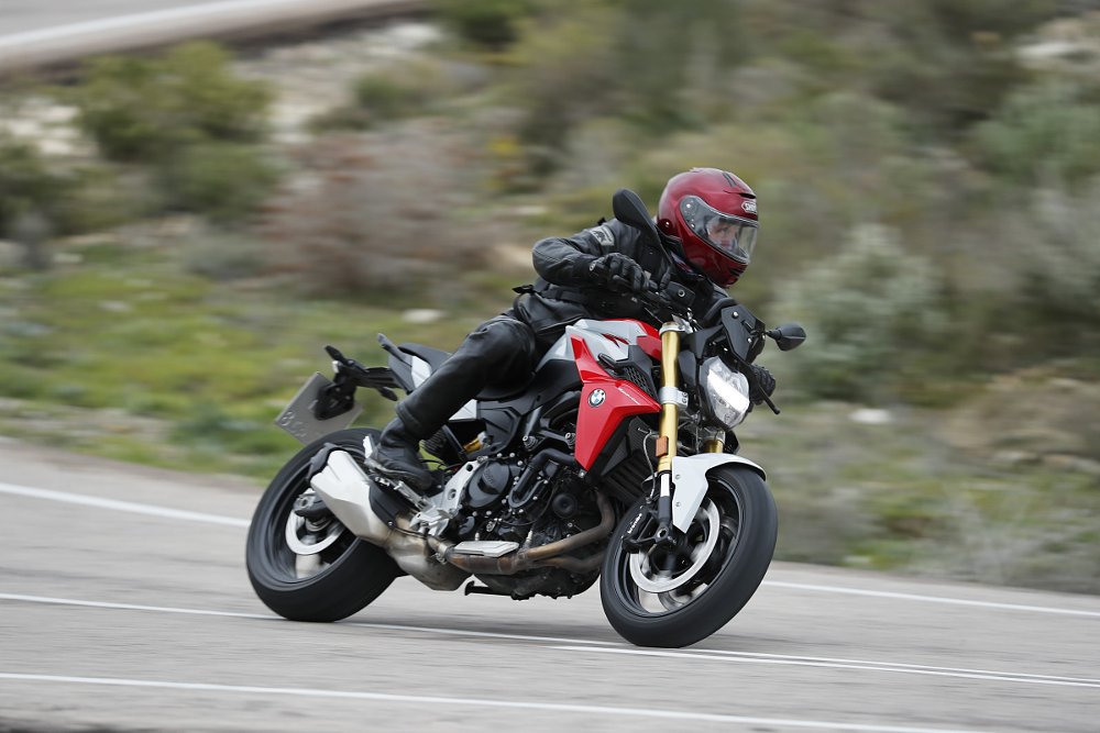 BMW F 900 R