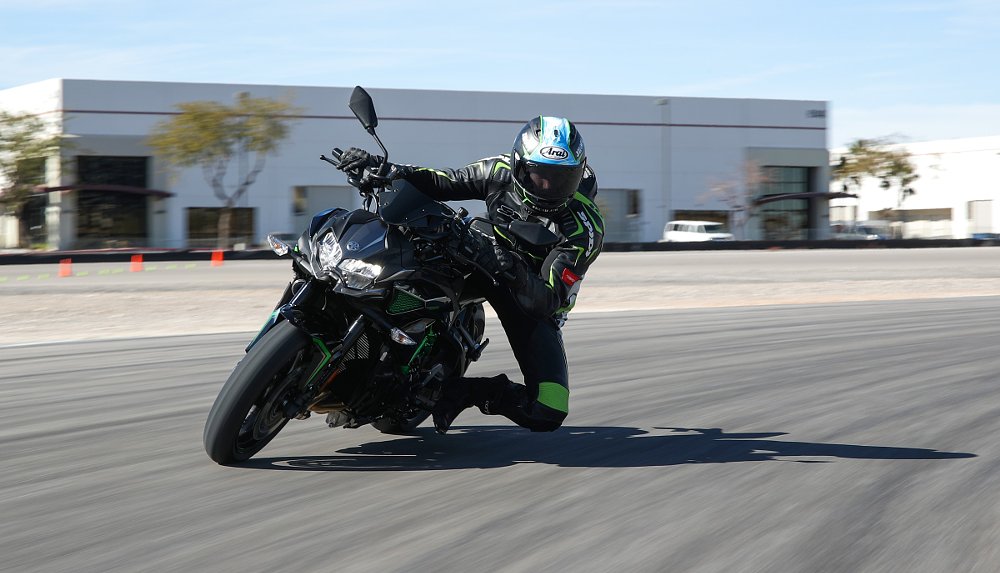 Kawasaki Z H2 on the roadrace track