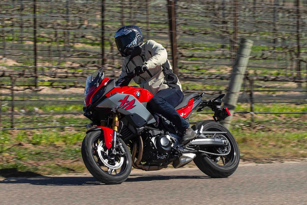 BMW F 900 XR