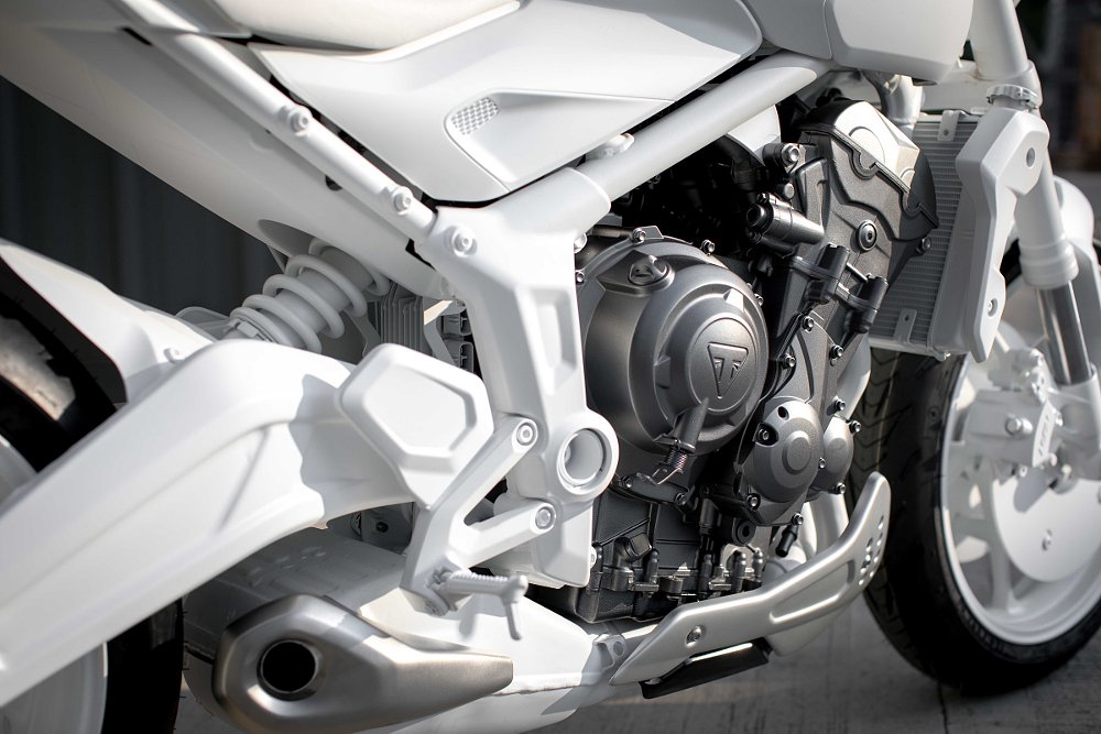 Triumph Trident prototype engine