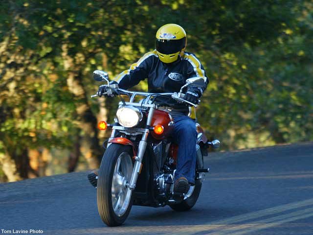2004-Honda-VTX1300C-Review