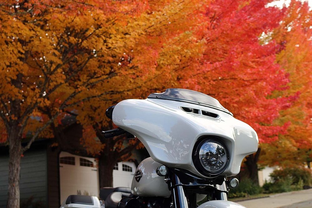 2020-CVO-Street-Glide-Batwing