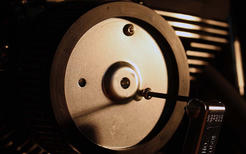 Arlen-Ness-Big-Sucker-button-heads