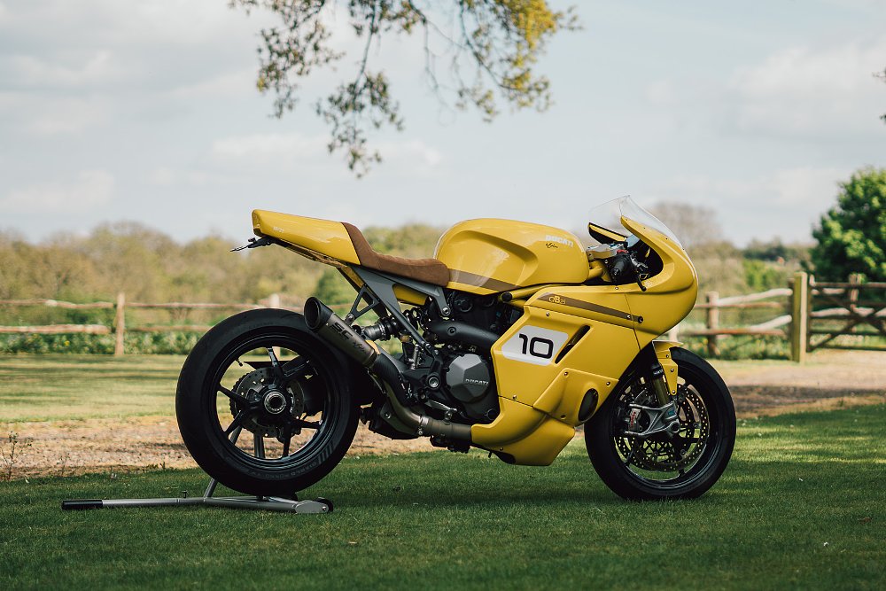 yellow deBolex db25 custom