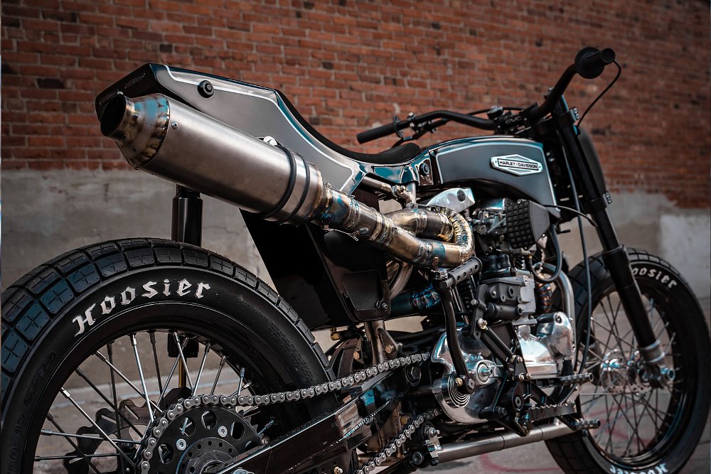exhaust on the KC900 Ironhead Street Tracker custom