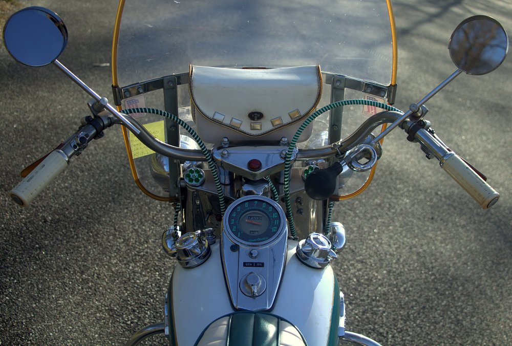 rider's view of the cockpit on the Duo-Glide