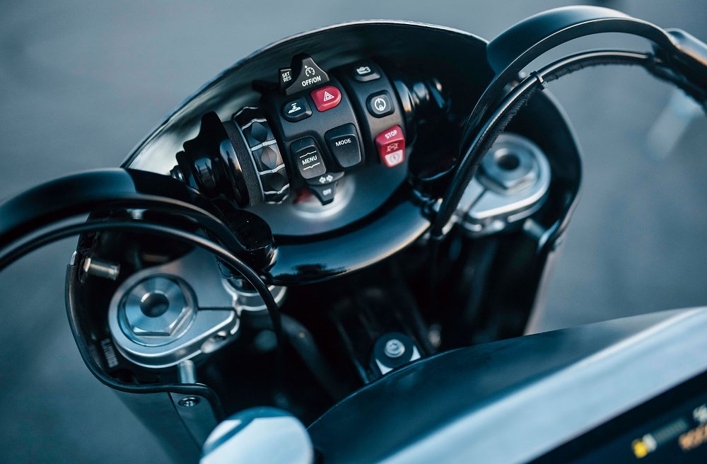 switchgear tucked behind the fairing