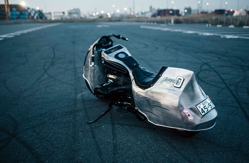overhead view of the BMW with huge aluminum bodywork