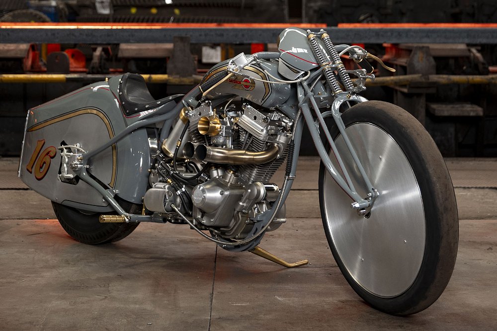 front view of the Goddess of Speed custom with streamlined tail section