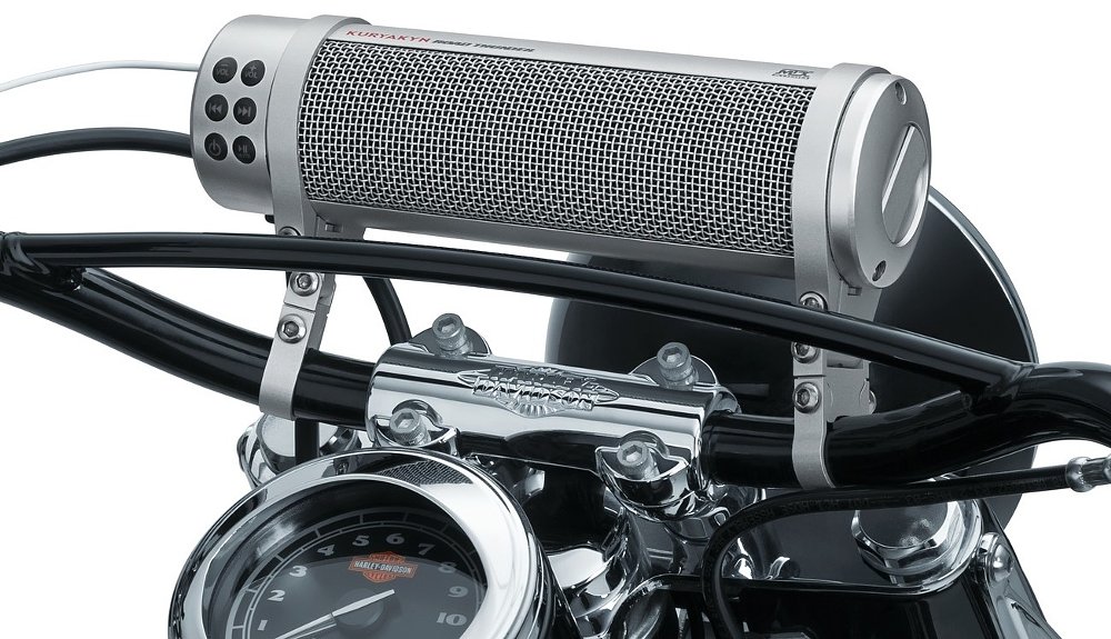 photo of soundbar on the handlebar of a Harley-Davidson motorcycle
